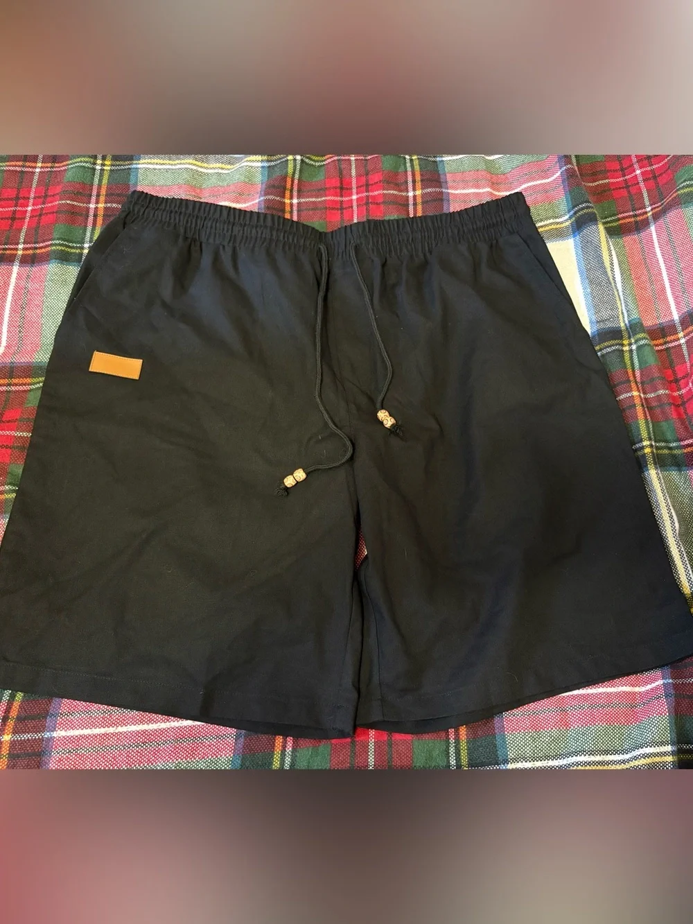Men’s 2XL black linen shorts with drawstring elastic waistband